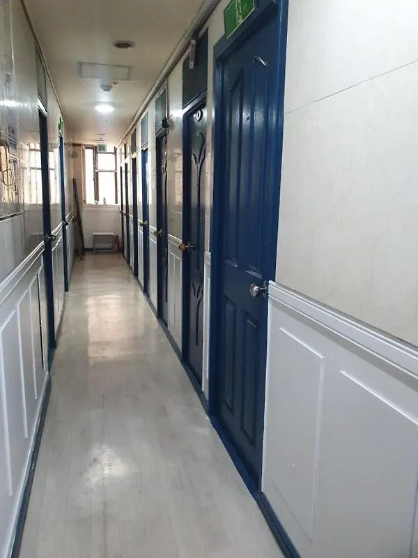 E-Cozy House Hostel Seoul