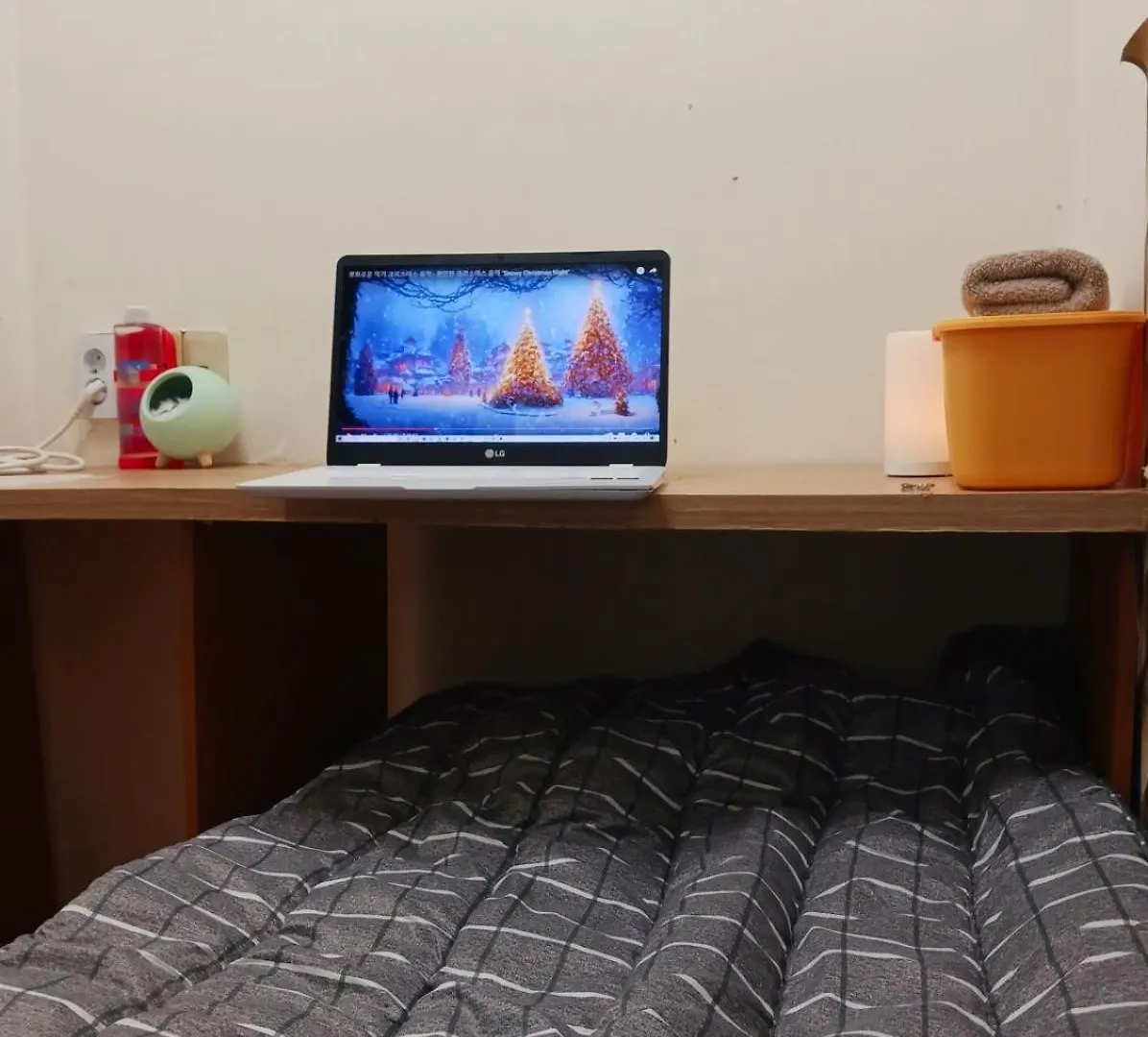 E-Cozy House Hostel Seoul South Korea